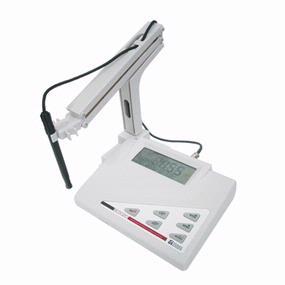 Professional Benchtop Conductivity Meter BC3020